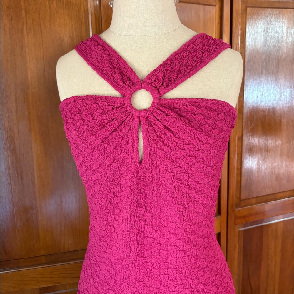 Textured Bodycon Dress - Picture 4 of 8